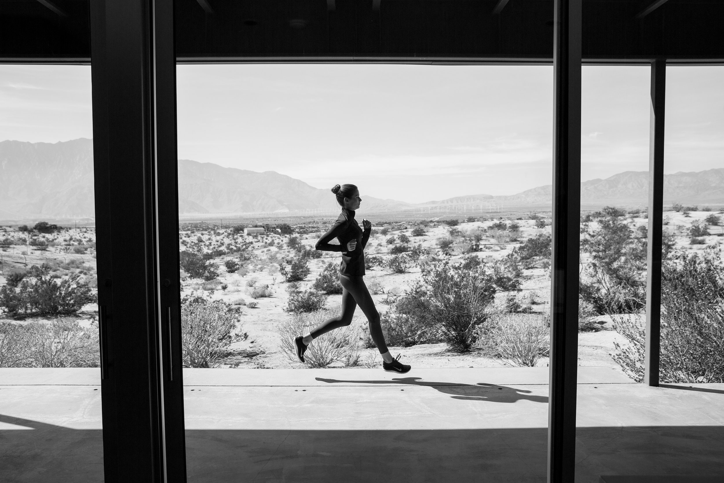 Aether Palm Springs runner